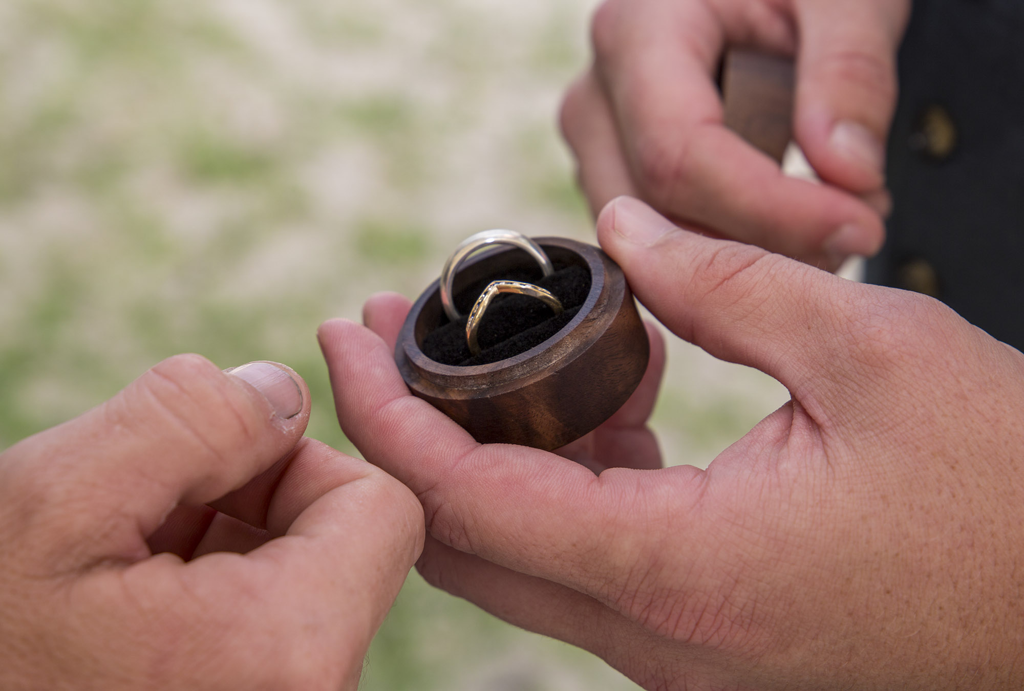 best-man-wedding-rings-Malenyweddingphotography best man holding wedding rings Maleny wedding photography