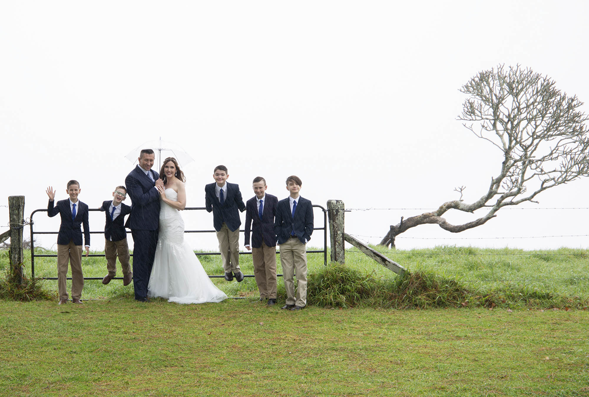 bridal-couple-children-Malenyweddingphotography bridal couple with children