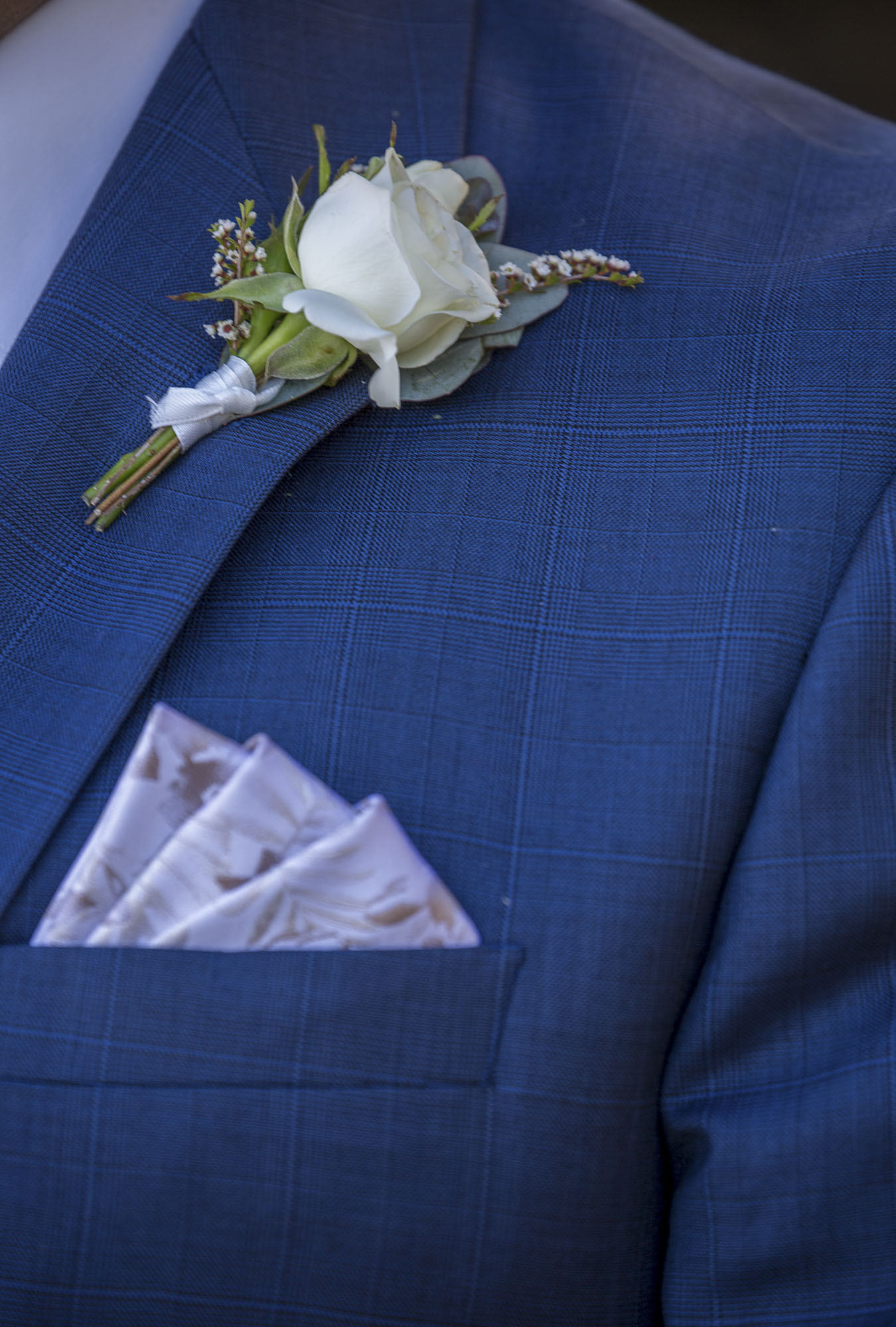 grooms-buttonhole-Malenyweddingphotography grooms buttonhole flower Maleny wedding photography